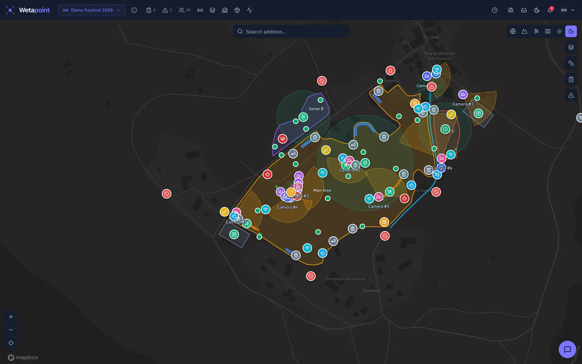 Wetapoint operations console: live map with geofenced zones and a units panel