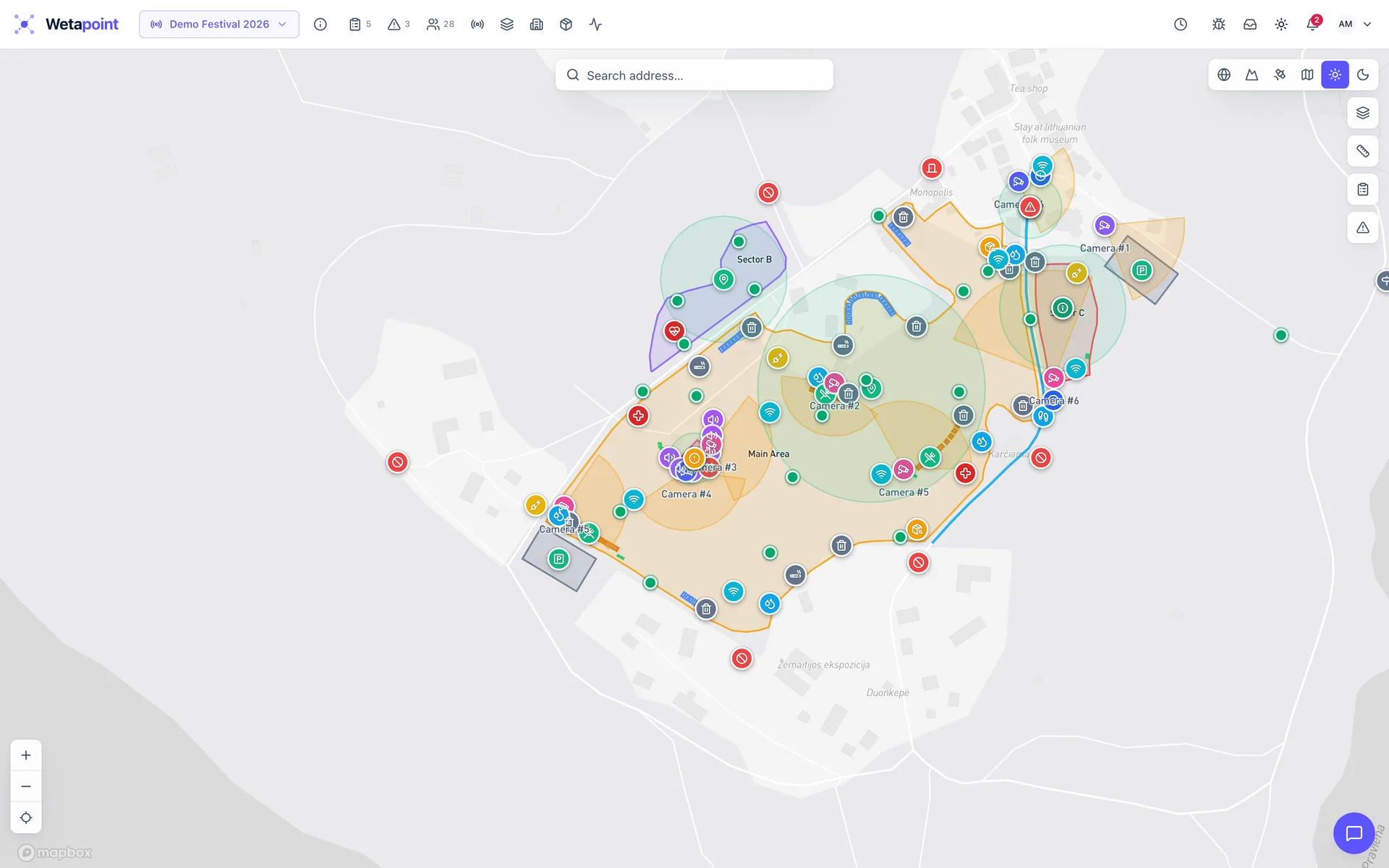 Wetapoint operations console: live map with geofenced zones and a units panel